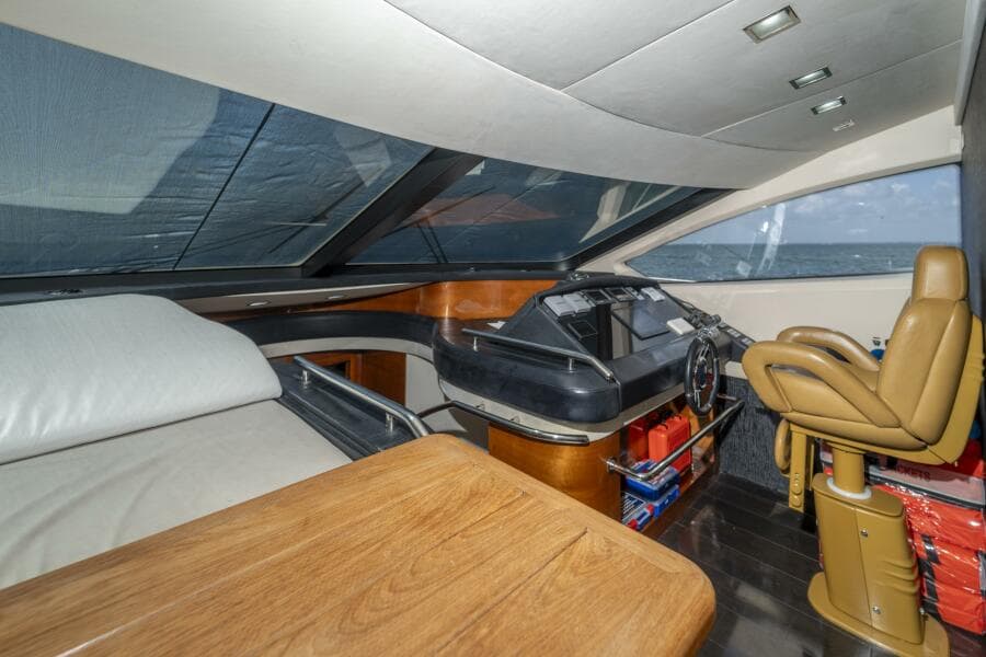 2008 Azimut 75