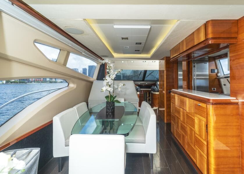 2008 Azimut 75