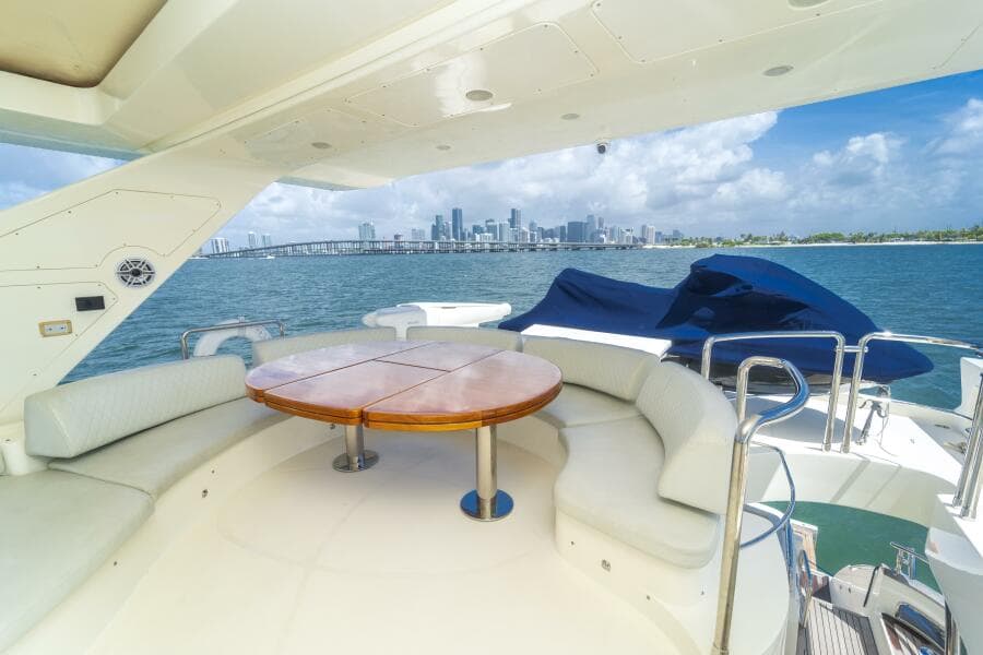 2008 Azimut 75