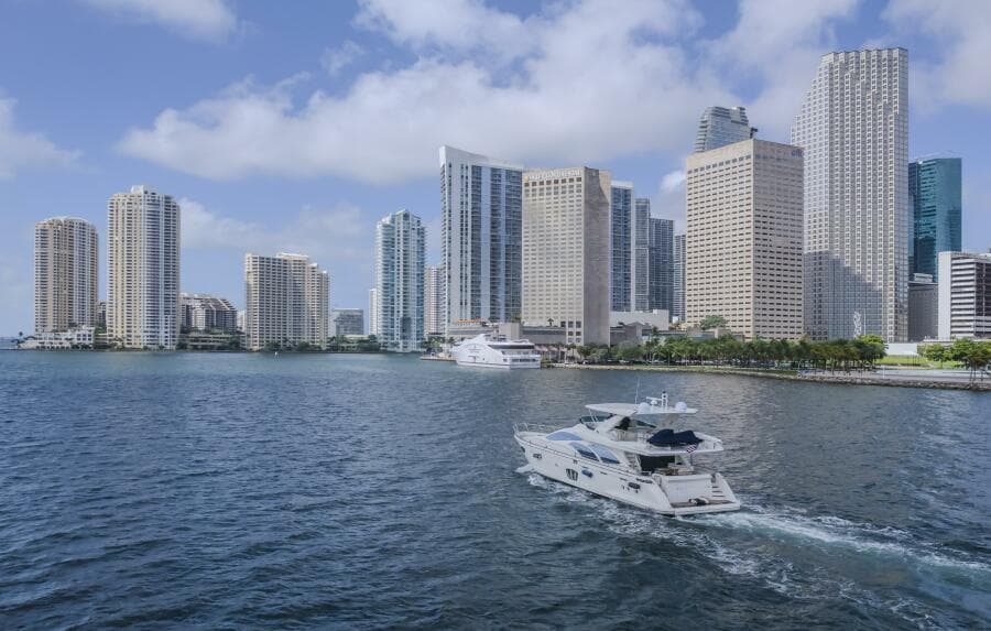 2008 Azimut 75