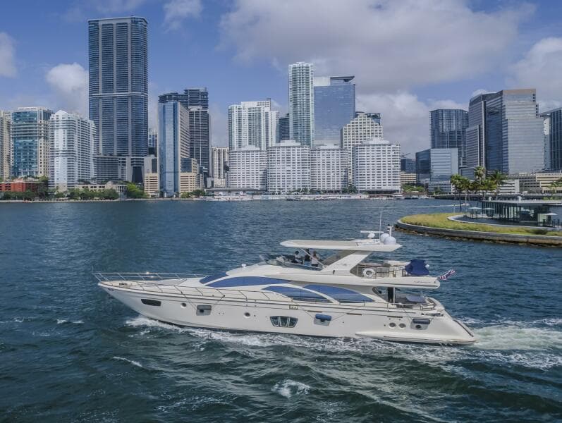 2008 Azimut 75