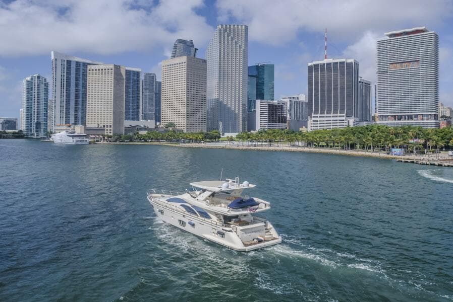 2008 Azimut 75