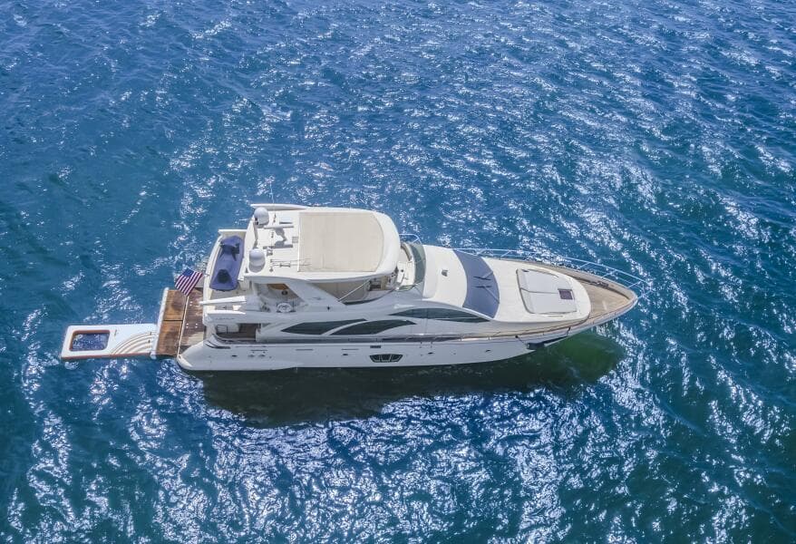 2008 Azimut 75