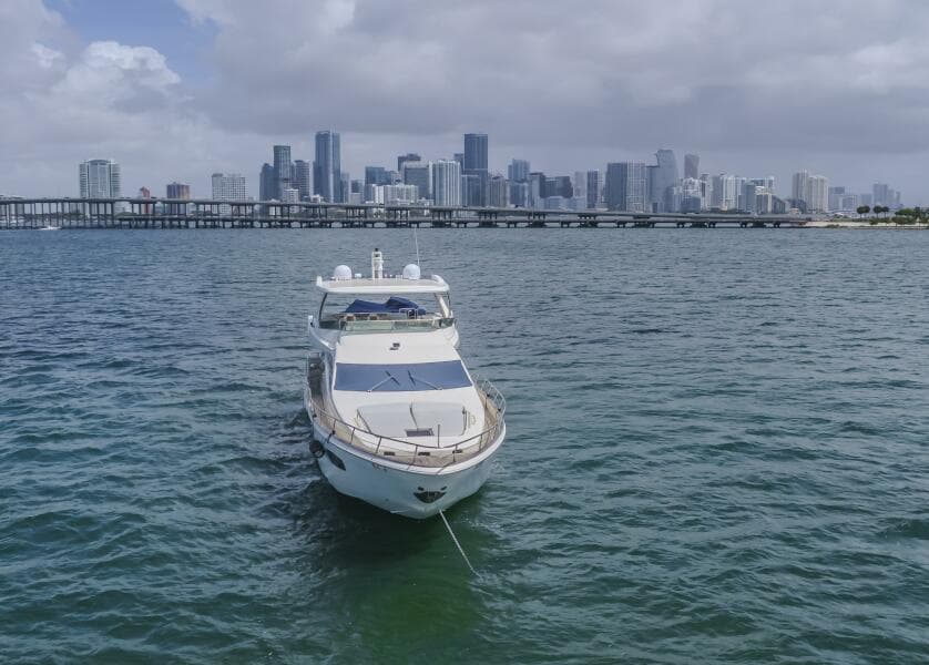 2008 Azimut 75