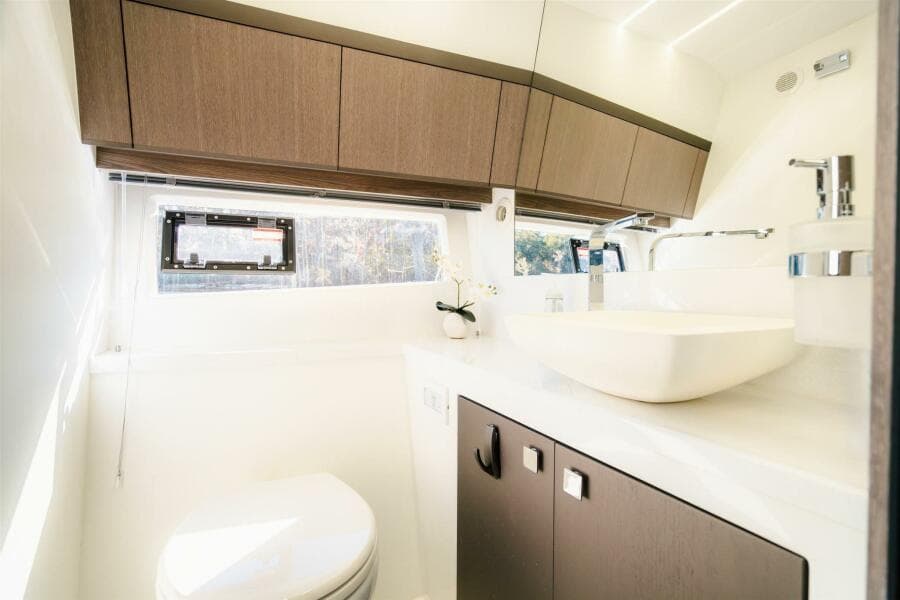 2023 Galeon 425 HTS