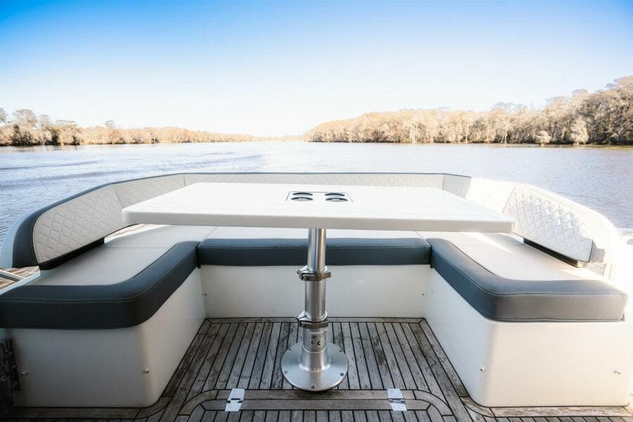 2023 Galeon 425 HTS