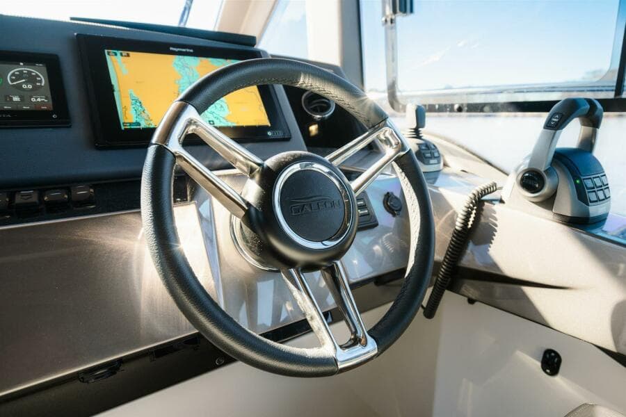 2023 Galeon 425 HTS