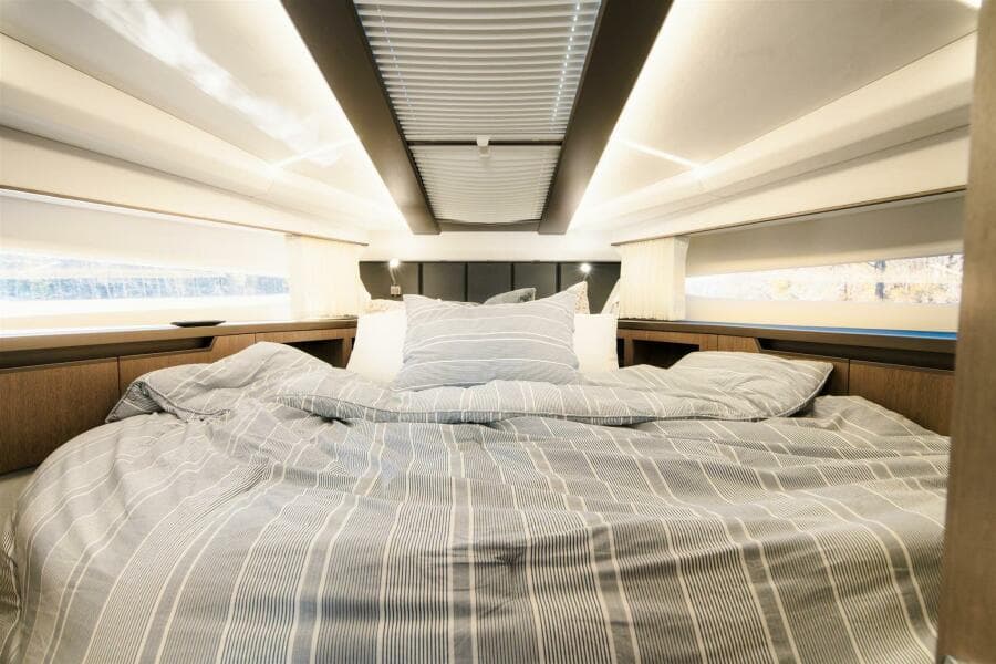 2023 Galeon 425 HTS