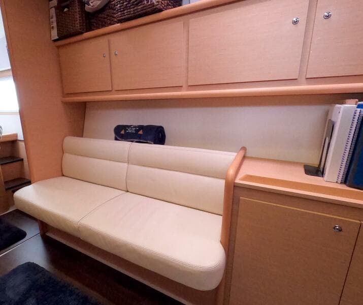2012-lagoon-421-sail-9831990-20250612145118405-1_XLARGE.jpg