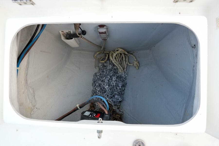 2012-lagoon-421-sail-9831990-20250612145234412-1_XLARGE.jpg