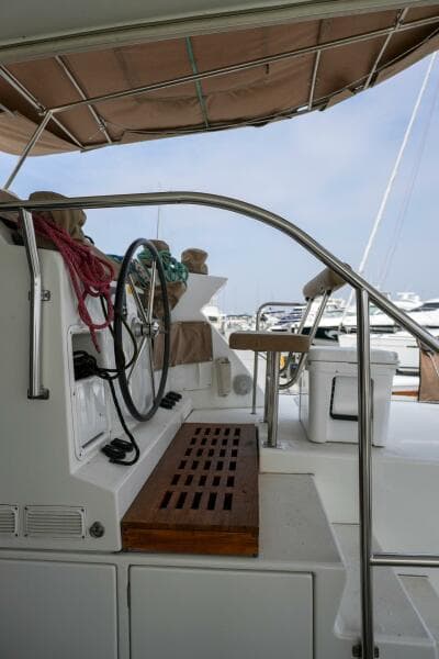 2012-lagoon-421-sail-9831990-20250612145334553-1_XLARGE.jpg
