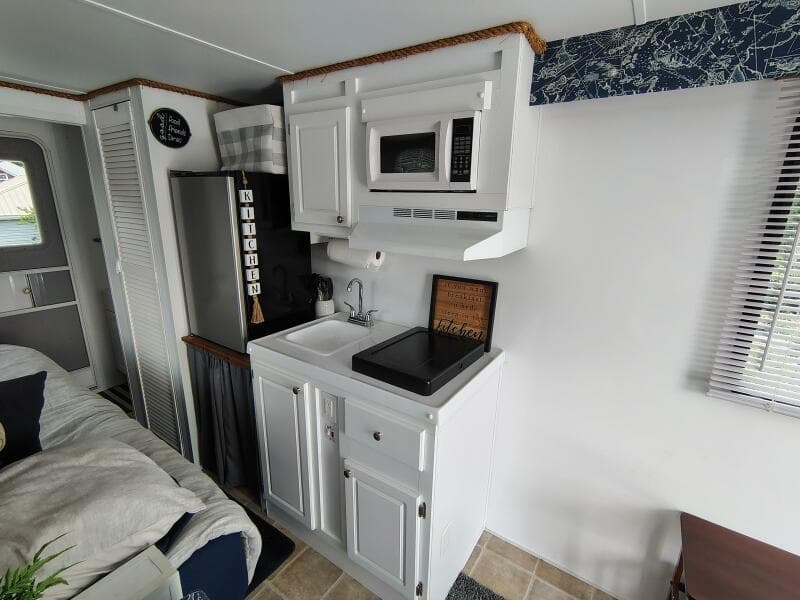 2017 Catamaran Cruisers Lil Hobo 31