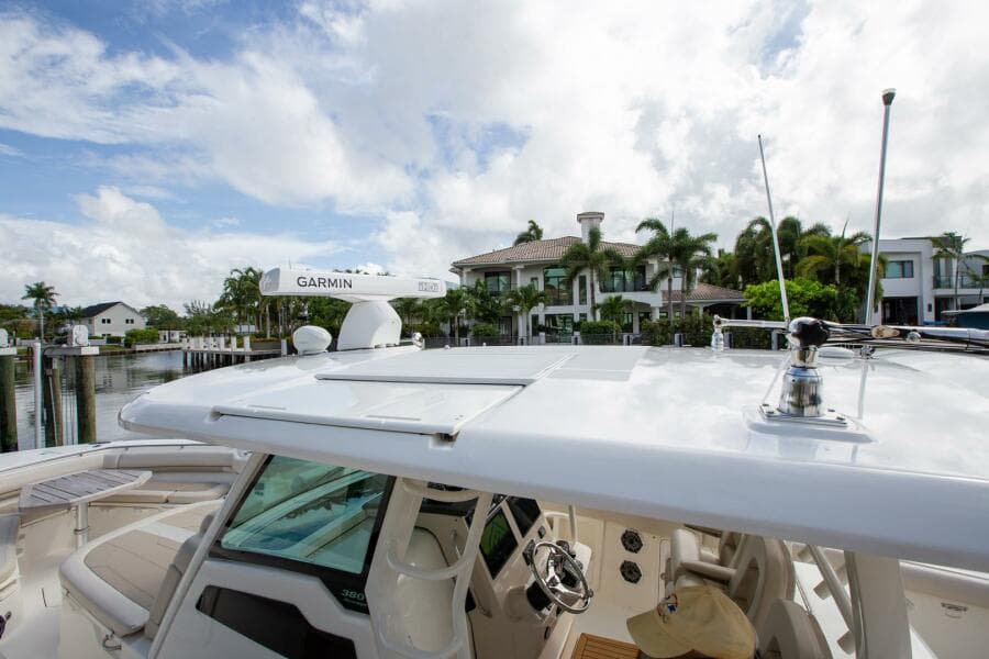 2023 Boston Whaler 380 Outrage