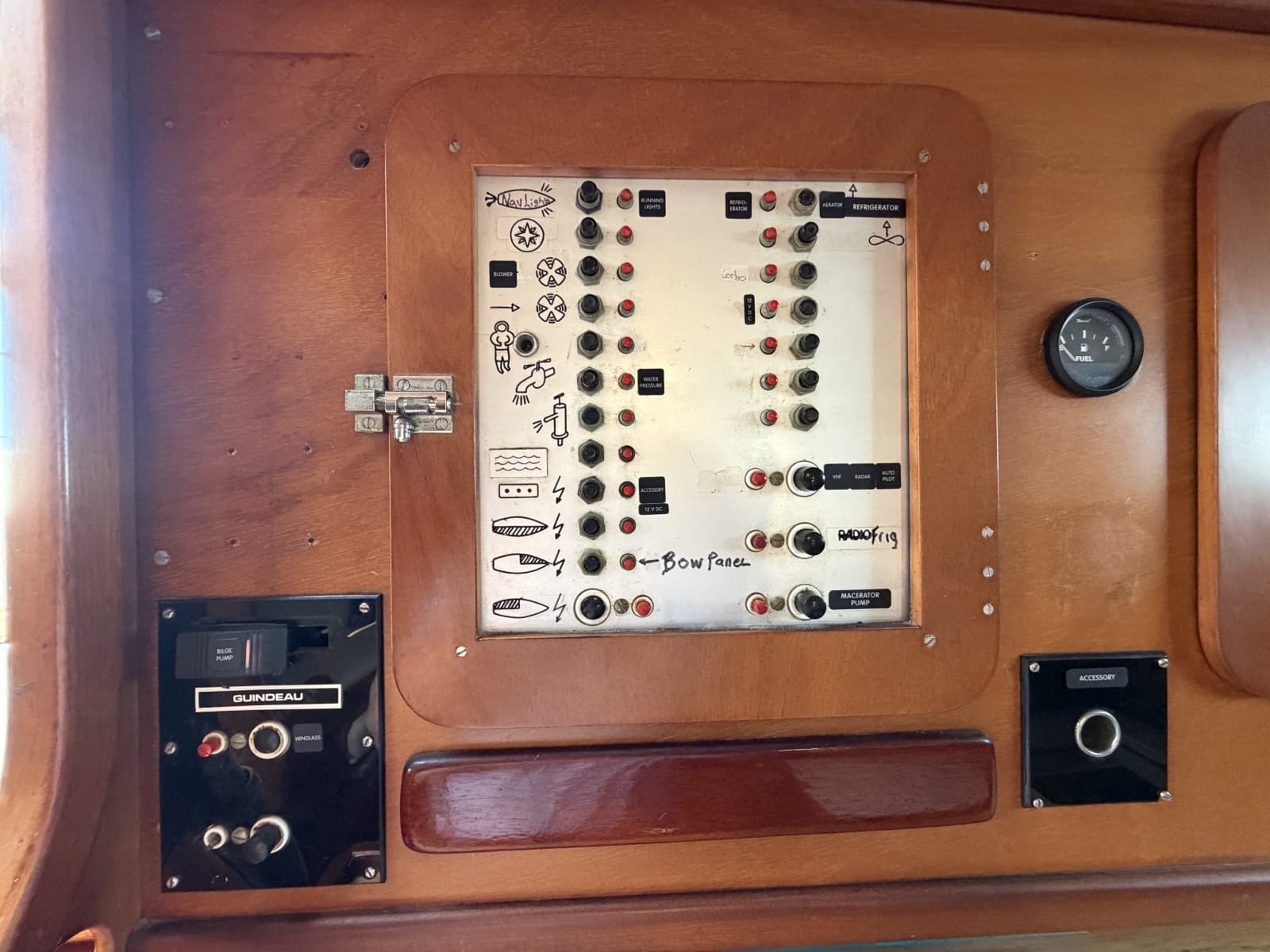1980 Amel Mango 52
