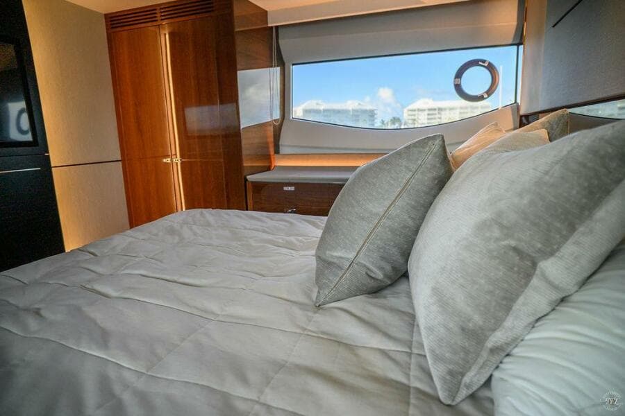 2021 Princess S62