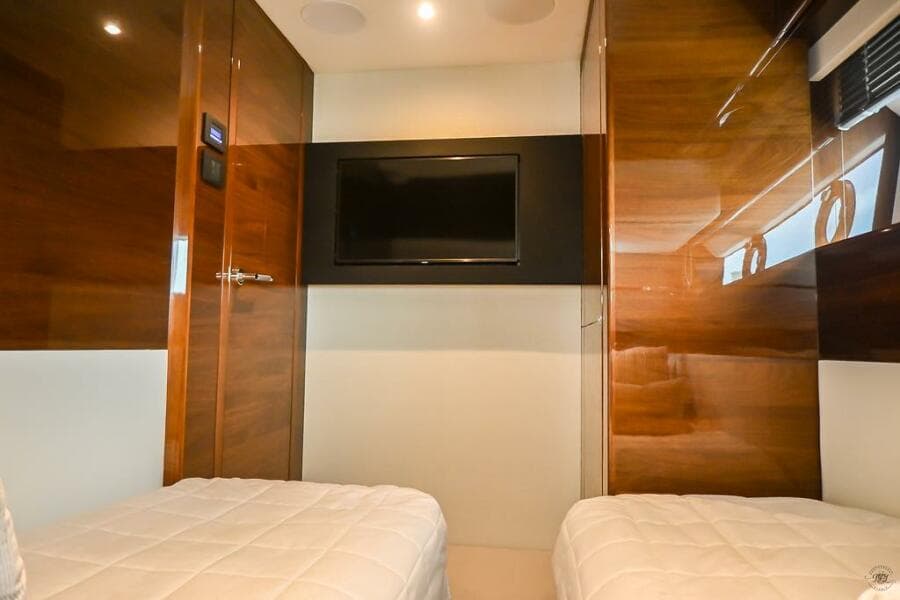 2021 Princess S62