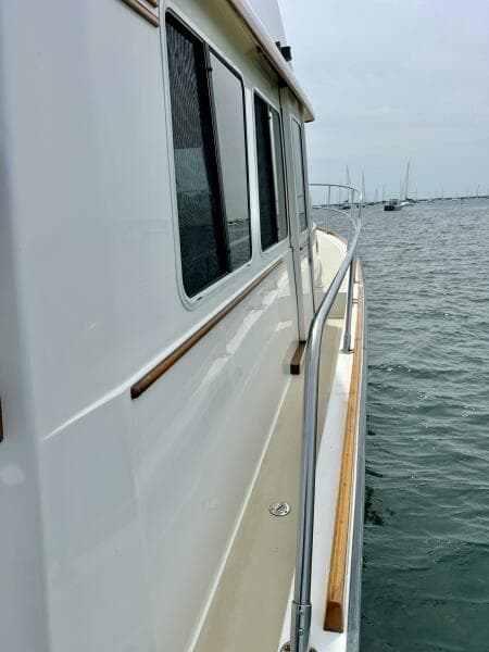 Side Deck   Starboard