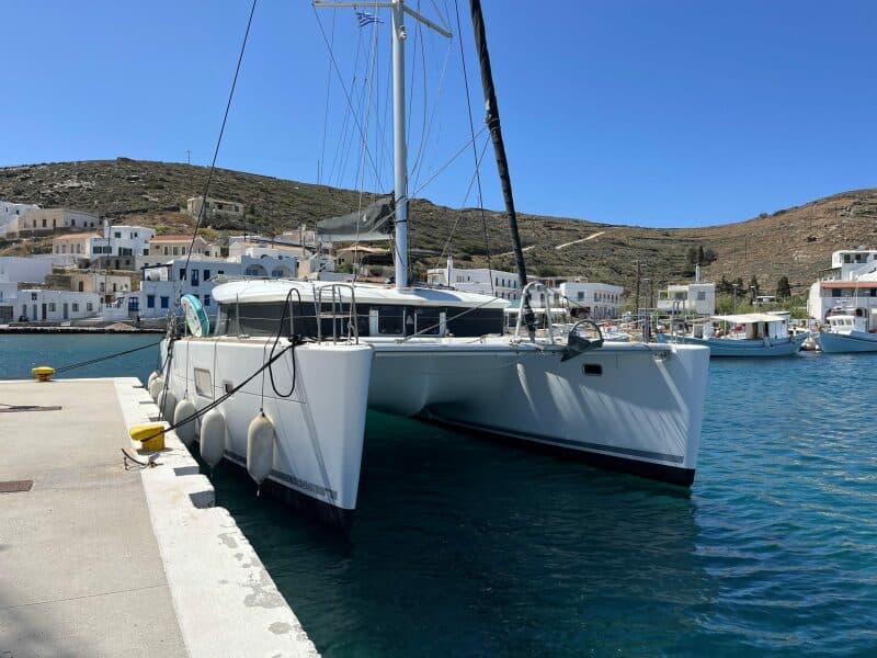 2012-lagoon-400-sail-9767240-20250422103425397-1_XLARGE.jpg