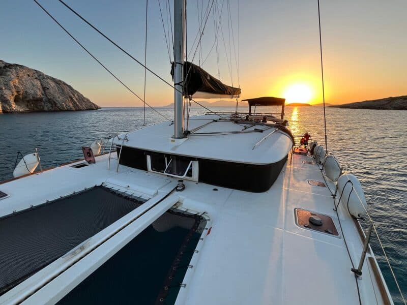 2012-lagoon-400-sail-9767240-20250422103434890-1_XLARGE.jpg
