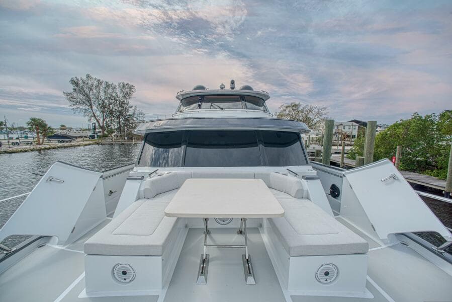 2023 Marlow Explorer 70E-CB