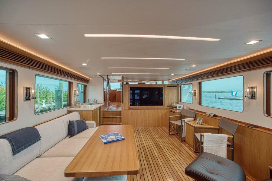 2023 Marlow Explorer 70E-CB