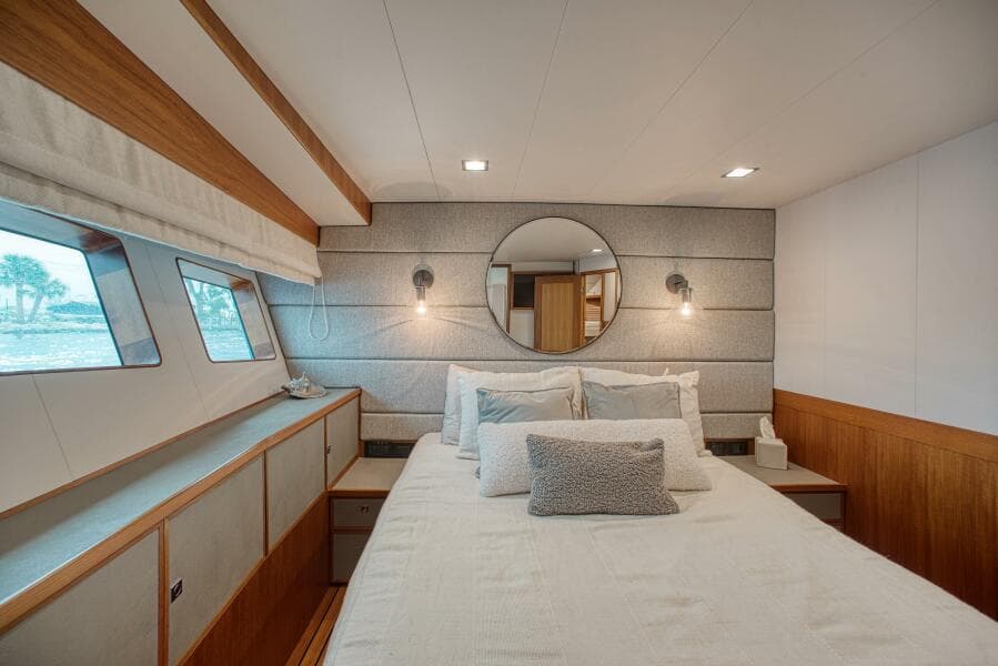 2023 Marlow Explorer 70E-CB