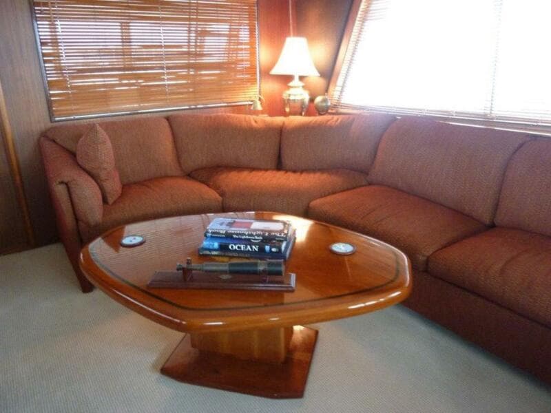 1987 Hatteras Flybridge