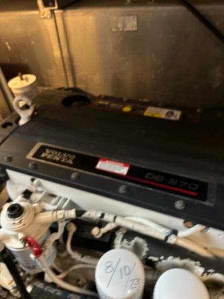 2006 Carver 43 Motor Yacht