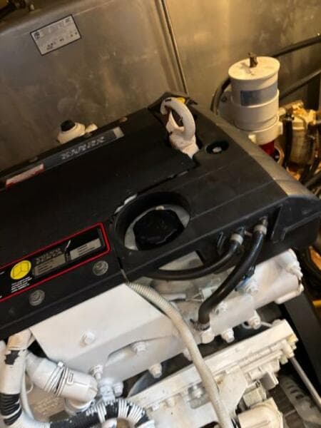 2006 Carver 43 Motor Yacht