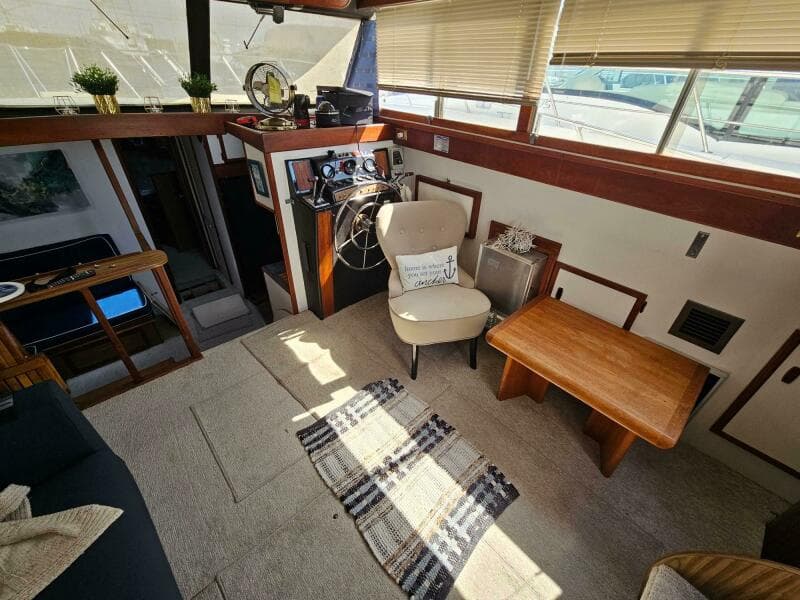 1977 Viking 43 Aft Cabin