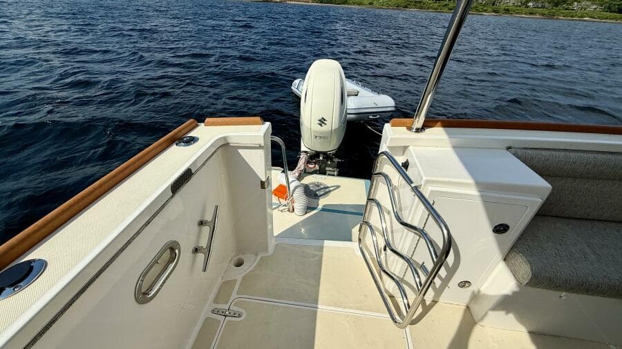 2014 Maine Cat P44