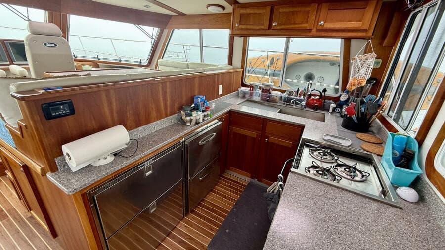 2014 Maine Cat P44