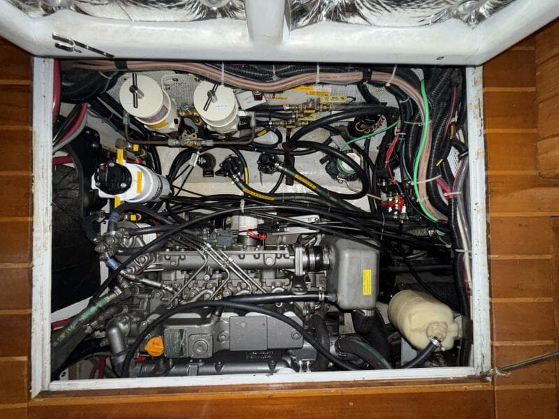 2005 Cabo Rico 42 Pilothouse