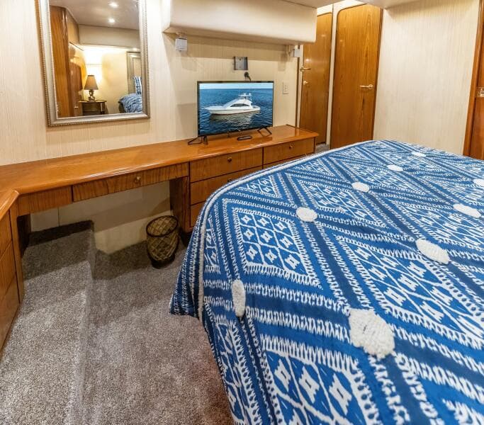 2006 Ocean Yachts 