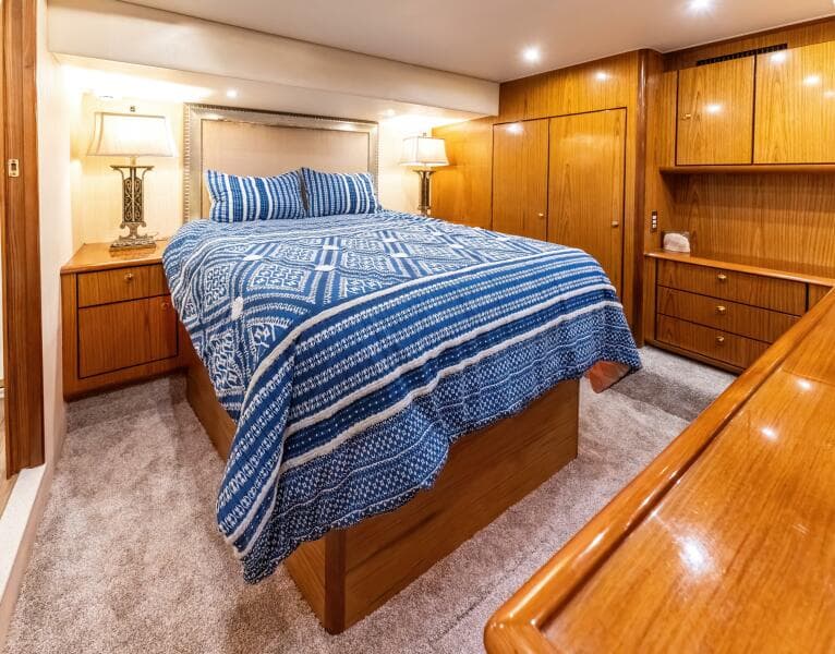 2006 Ocean Yachts 
