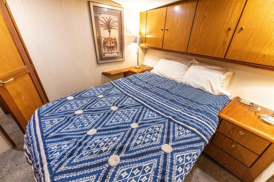 2006 Ocean Yachts 
