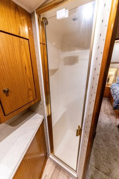 2006 Ocean Yachts 