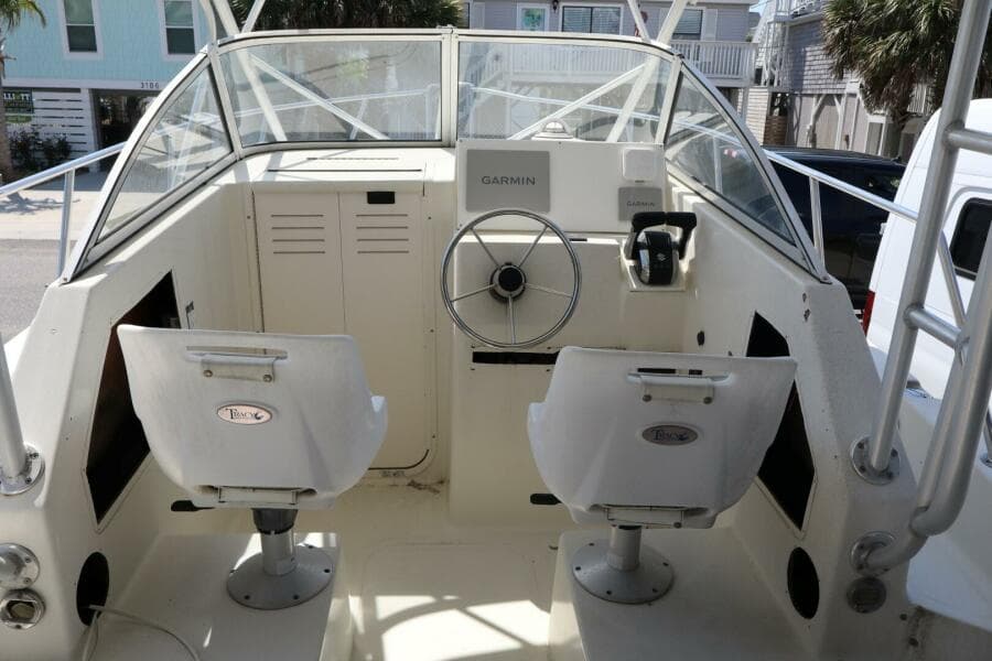 2005 Sea Boss 235 Walkaround