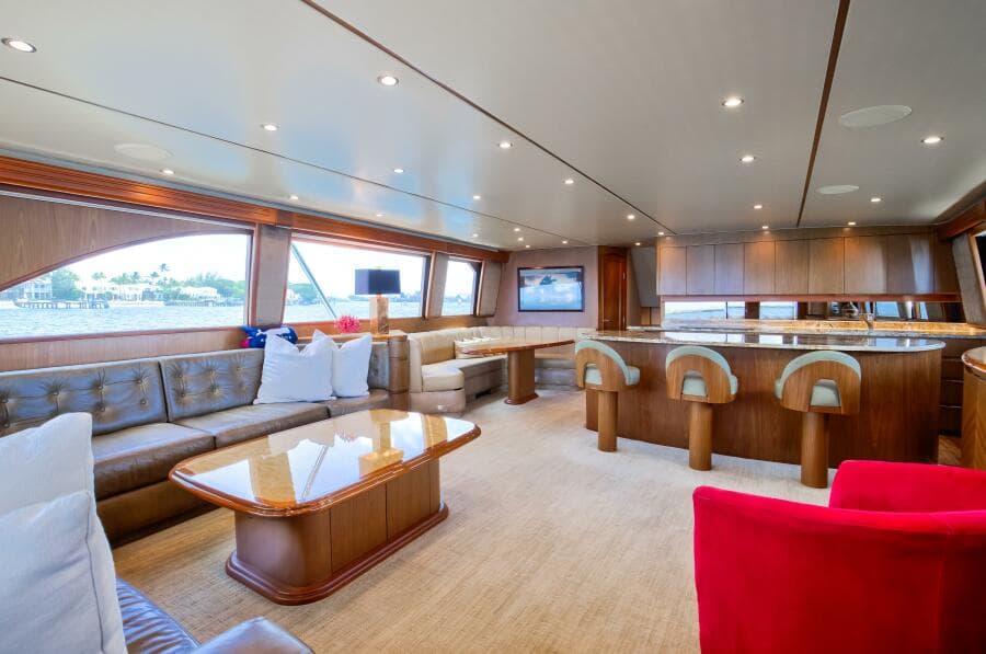 2010 Viking 82 Convertible