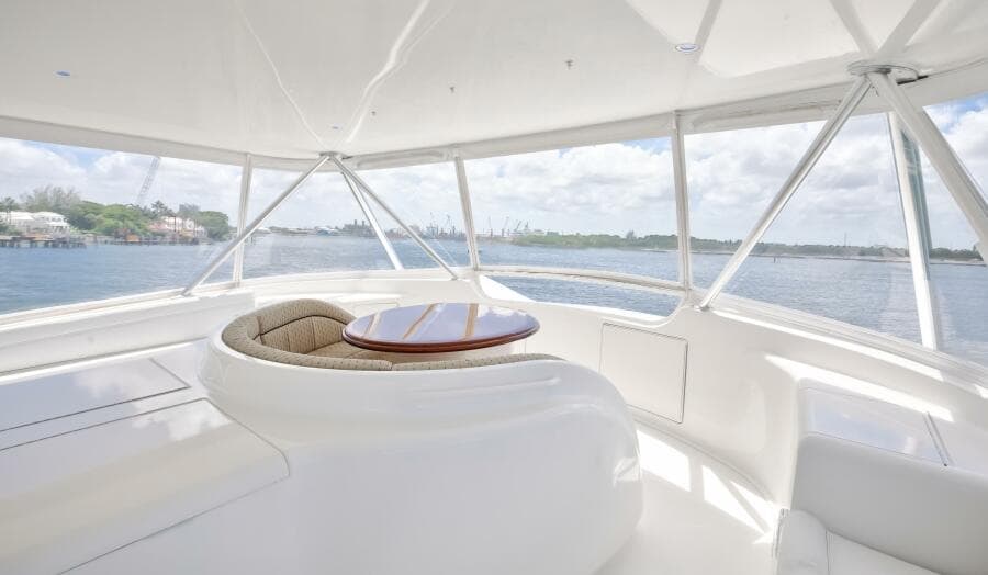 2010 Viking 82 Convertible