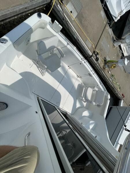 2006 Carver 36 Mariner