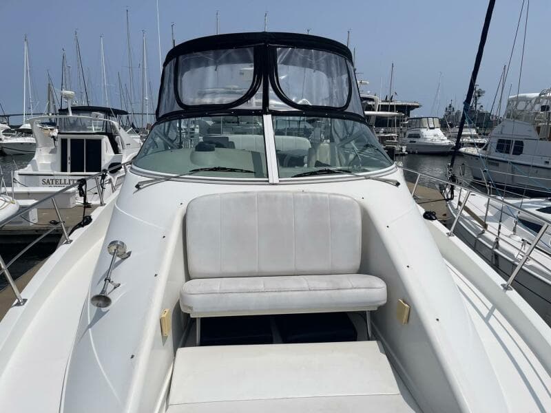 2006 Carver 36 Mariner