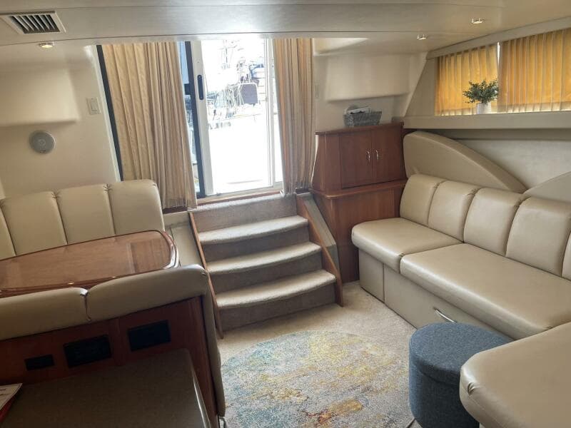 2006 Carver 36 Mariner