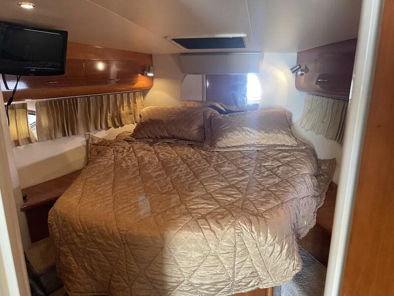 2006 Carver 36 Mariner