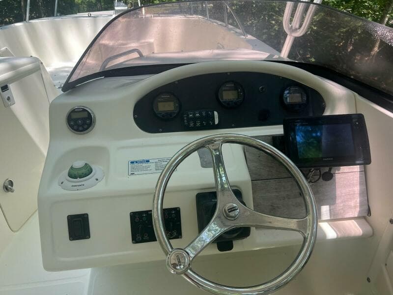 2007 World Cat 270 SD