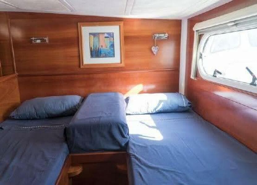 2004-catana-47-ocean-class-sail-9851023-20250626161446474-1.jpg
