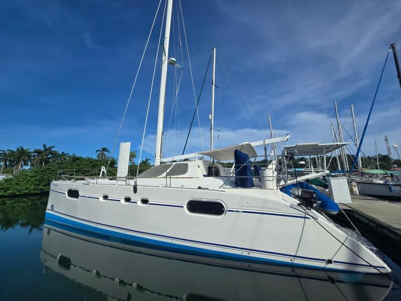 2004 Catana