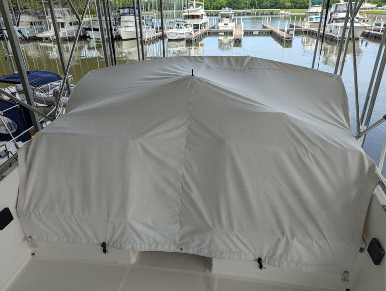 36' Grand Banks flybridge covered