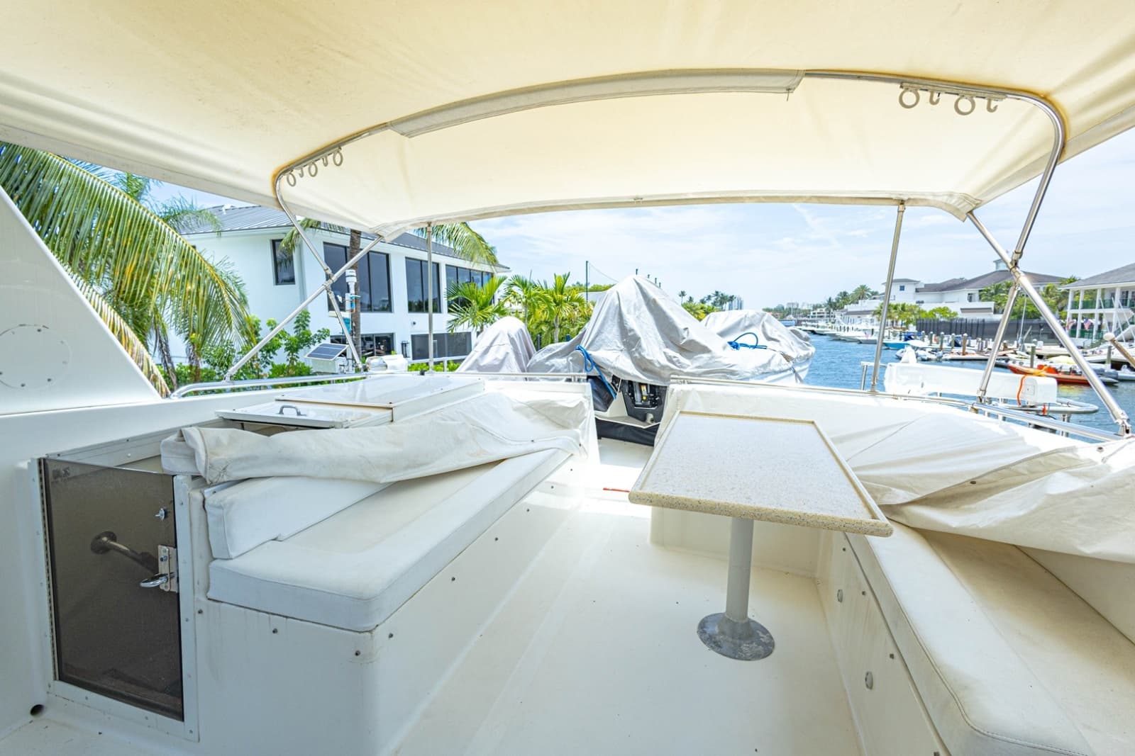 1990 Viking Cockpit Motor Yacht