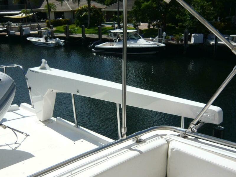 1990 Viking Cockpit Motor Yacht